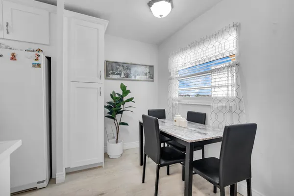 $250,000 | 23247 Barwood Lane North, Unit 305, Boca Raton, FL 33428