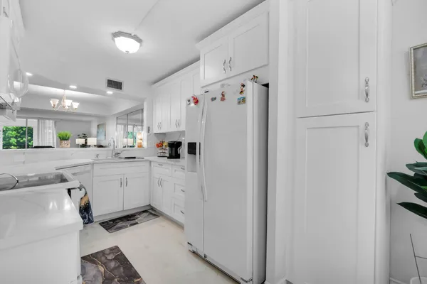 $250,000 | 23247 Barwood Lane North, Unit 305, Boca Raton, FL 33428