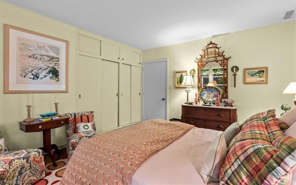 1905 Huntington Road Greensboro, NC 27408 - Photo 31 of 47