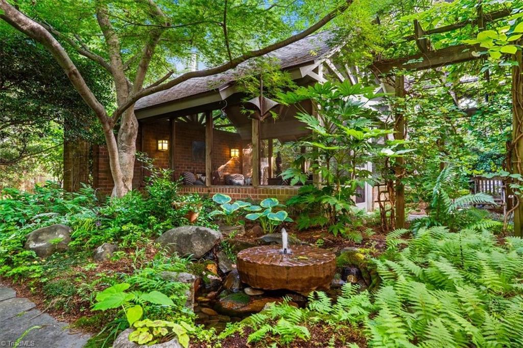 1905 Huntington Road Greensboro, NC 27408 - Photo 38 of 47