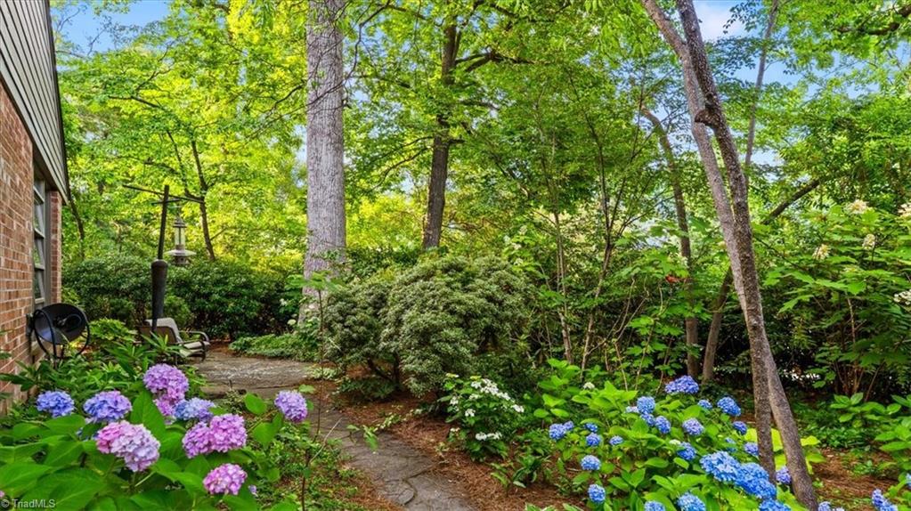 1905 Huntington Road Greensboro, NC 27408 - Photo 45 of 47