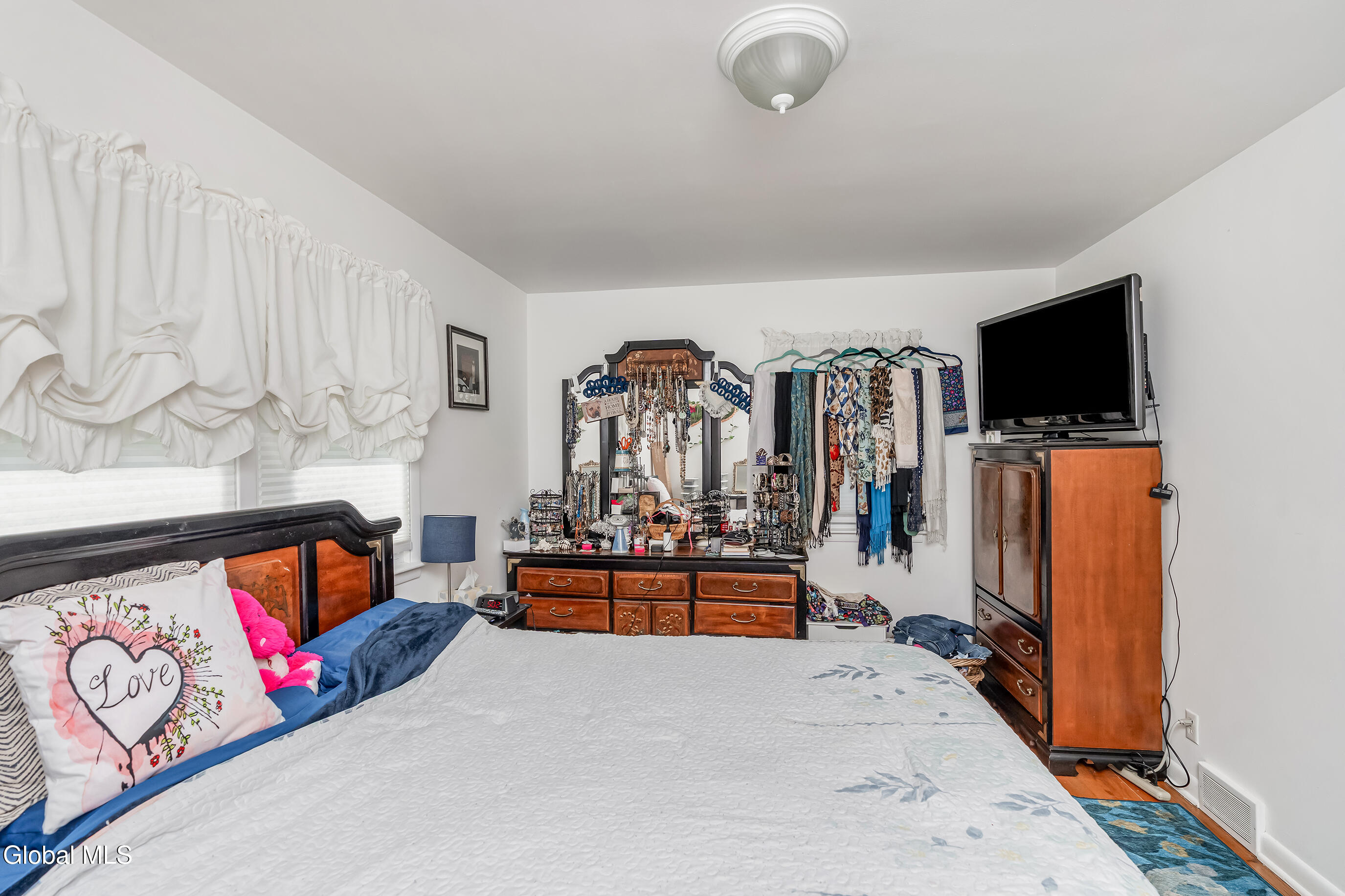 166 Cromer Avenue Schenectady, NY 12304 - Photo 16 of 30 036-166-Cromer-Ave