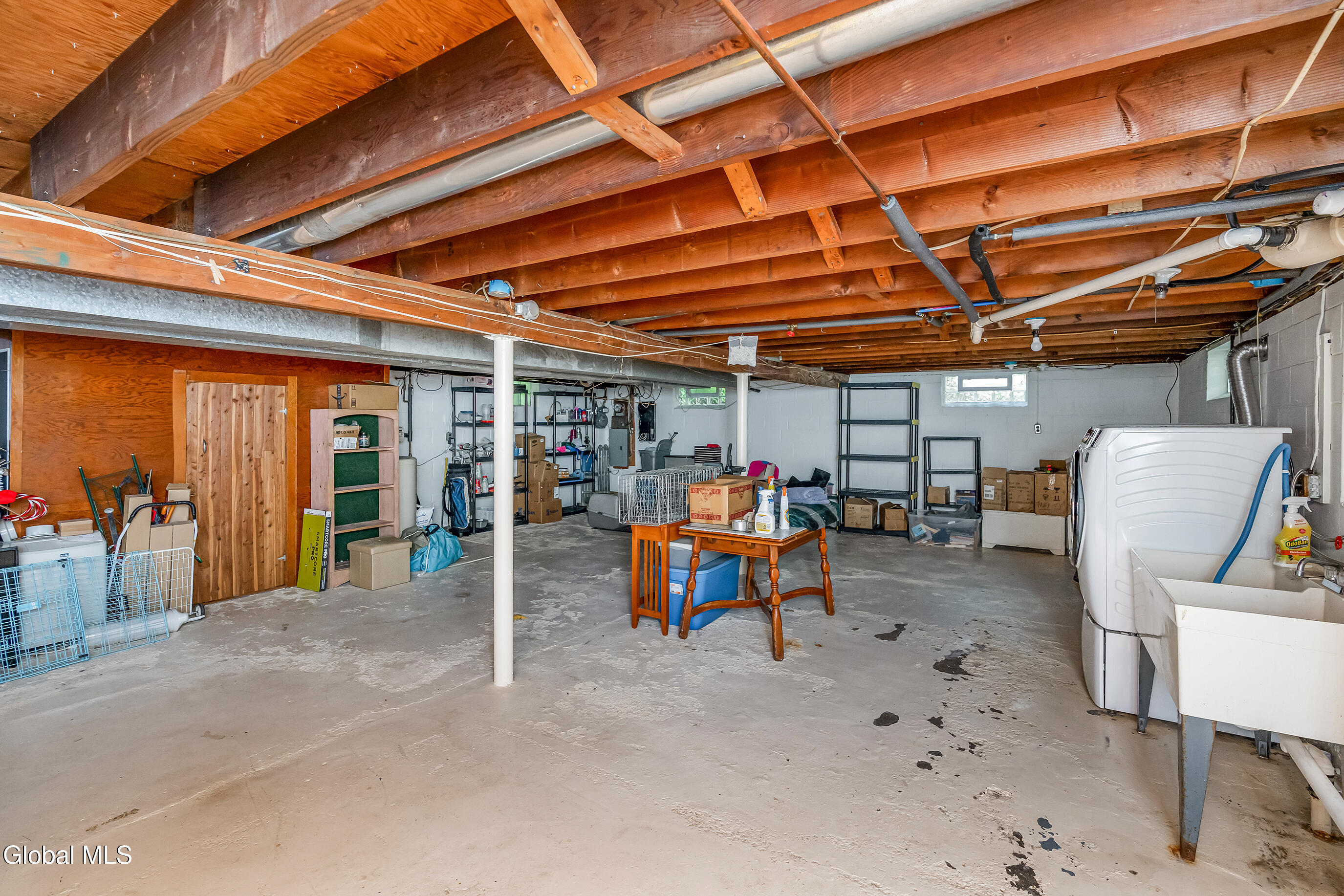 166 Cromer Avenue Schenectady, NY 12304 - Photo 23 of 30 037-166-Cromer-Ave