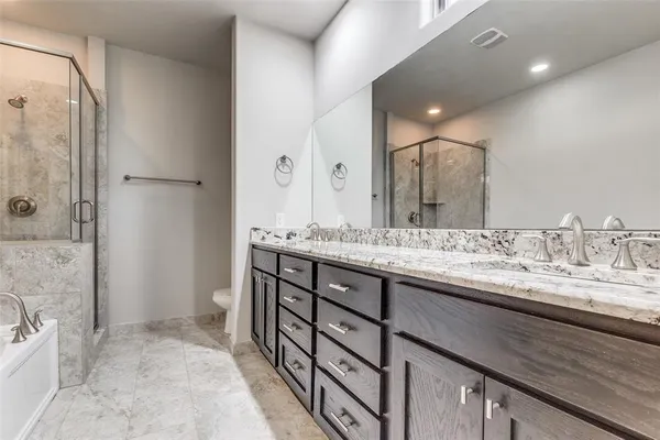 $3,248 | 4323 Dickason Avenue, Unit 25, Dallas, TX 75219