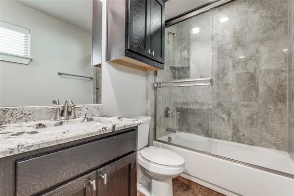 $3,248 | 4323 Dickason Avenue, Unit 25, Dallas, TX 75219