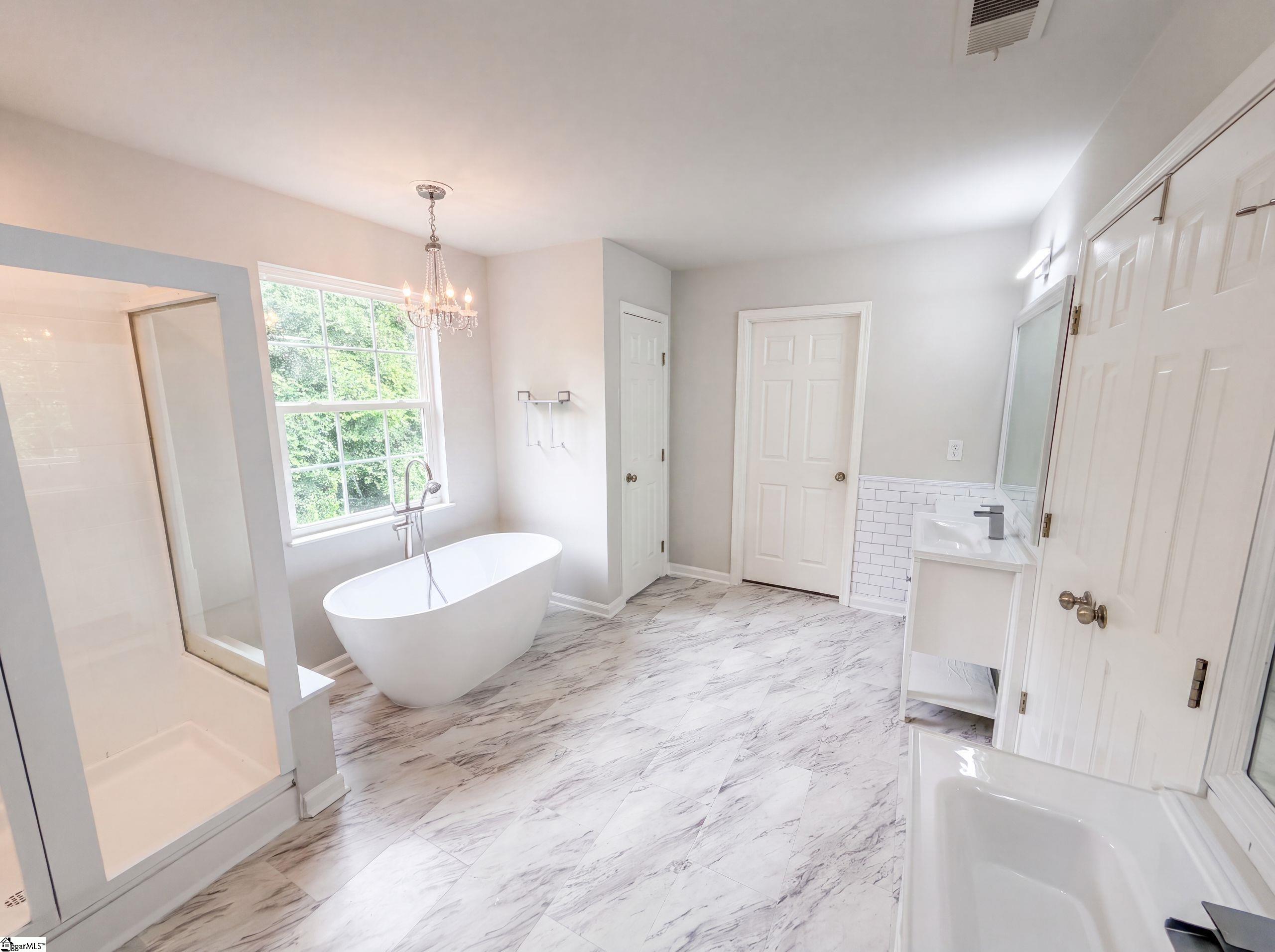 109 Hydrangea Way Simpsonville, SC 29681 - Photo 24 of 31