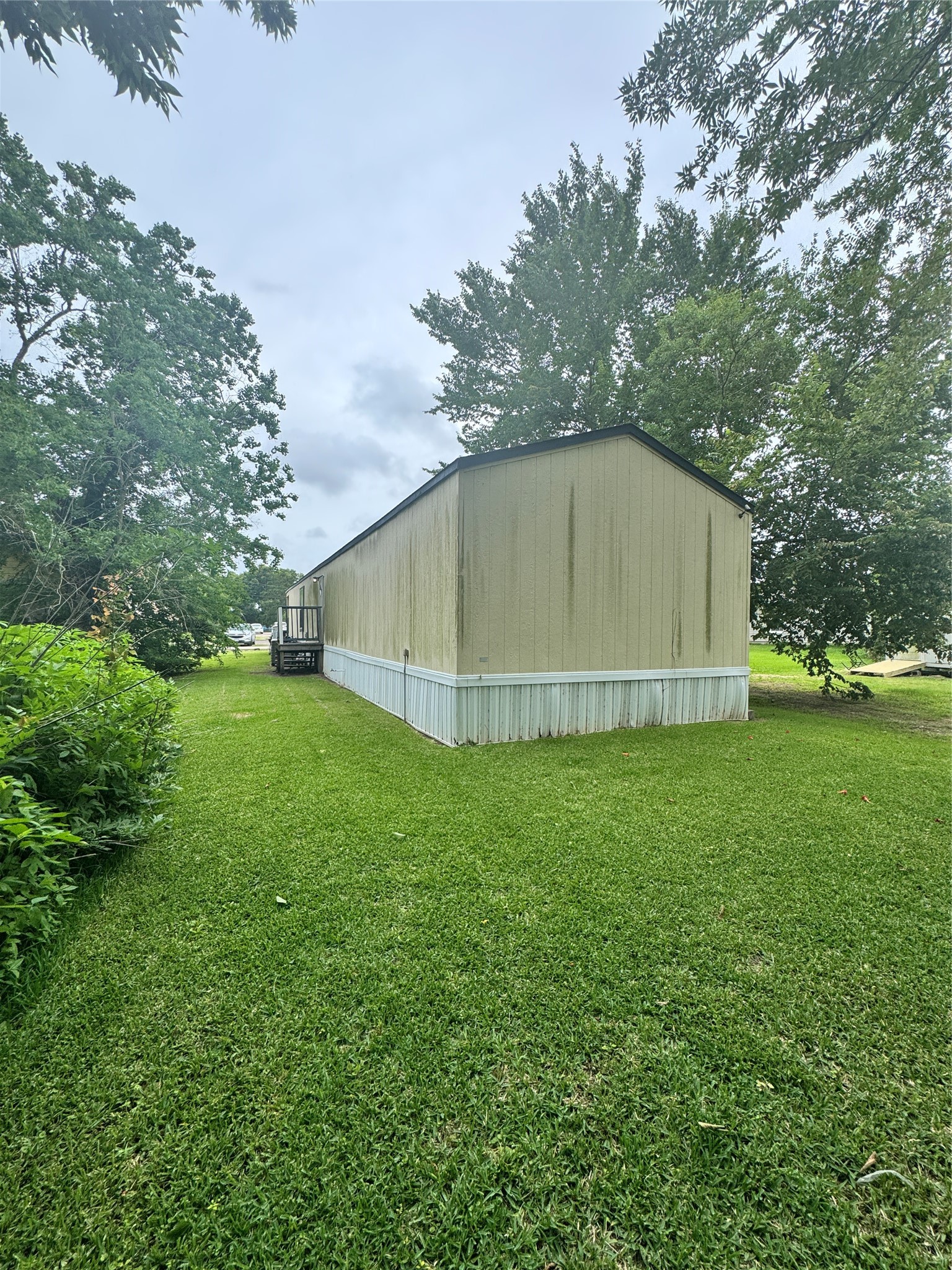 1212 Work Street Anahuac, TX 77514 - Photo 13 of 15