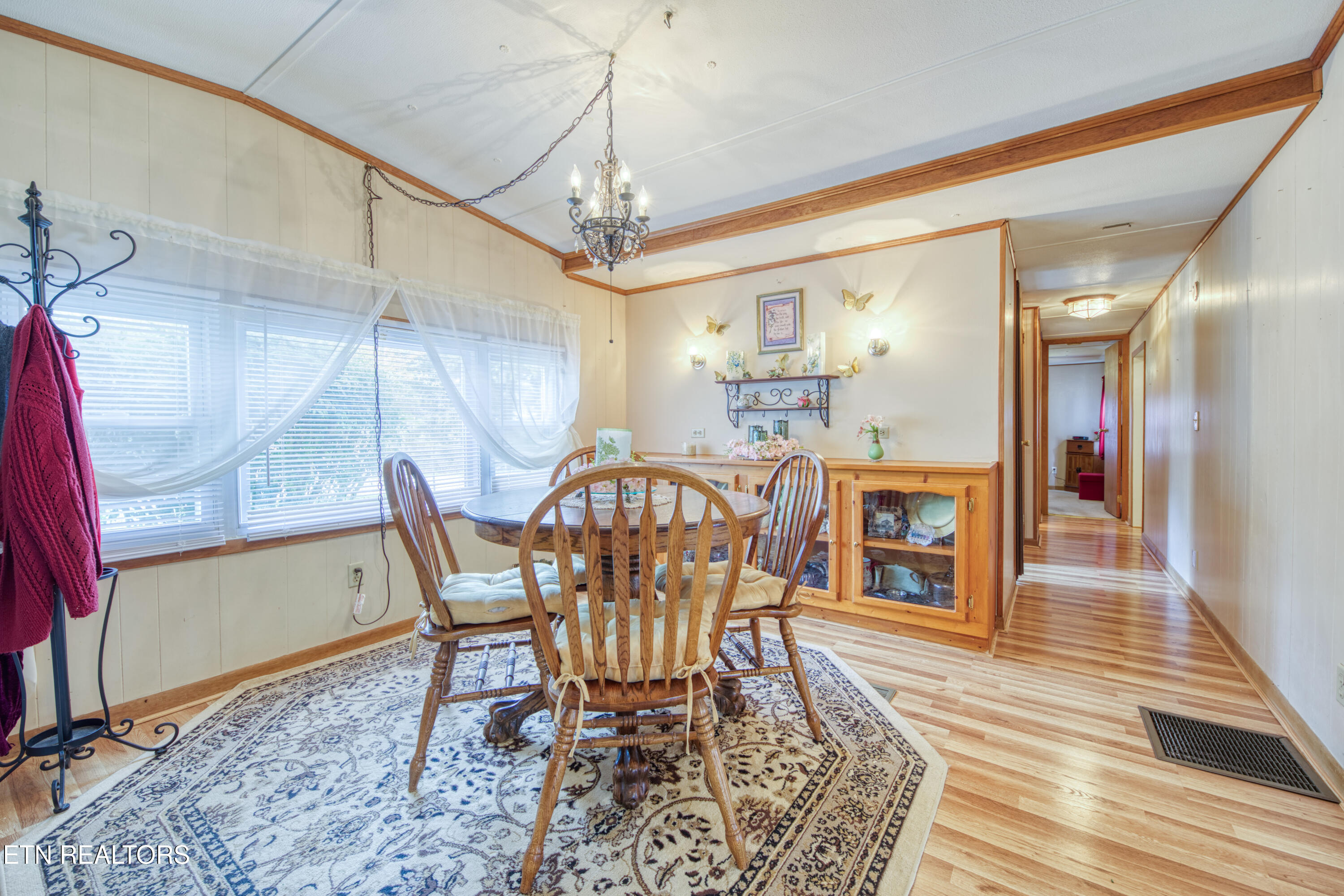 219 Davis Road La Follette, TN 37766 - Photo 14 of 27 0H3A7229_24