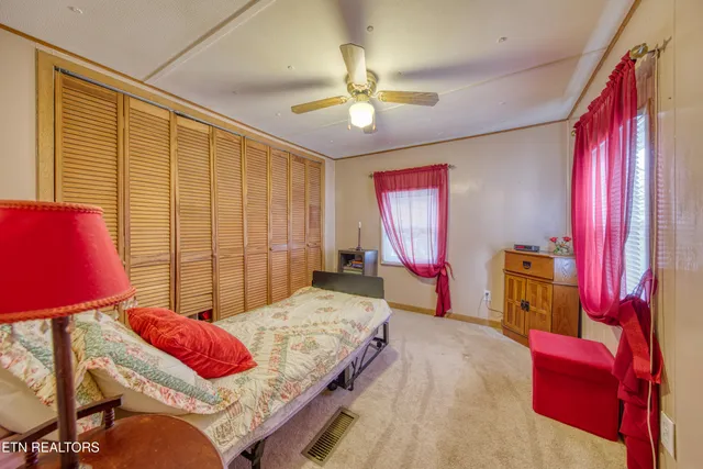 $159,000 | 219 Davis Road, La Follette, TN 37766