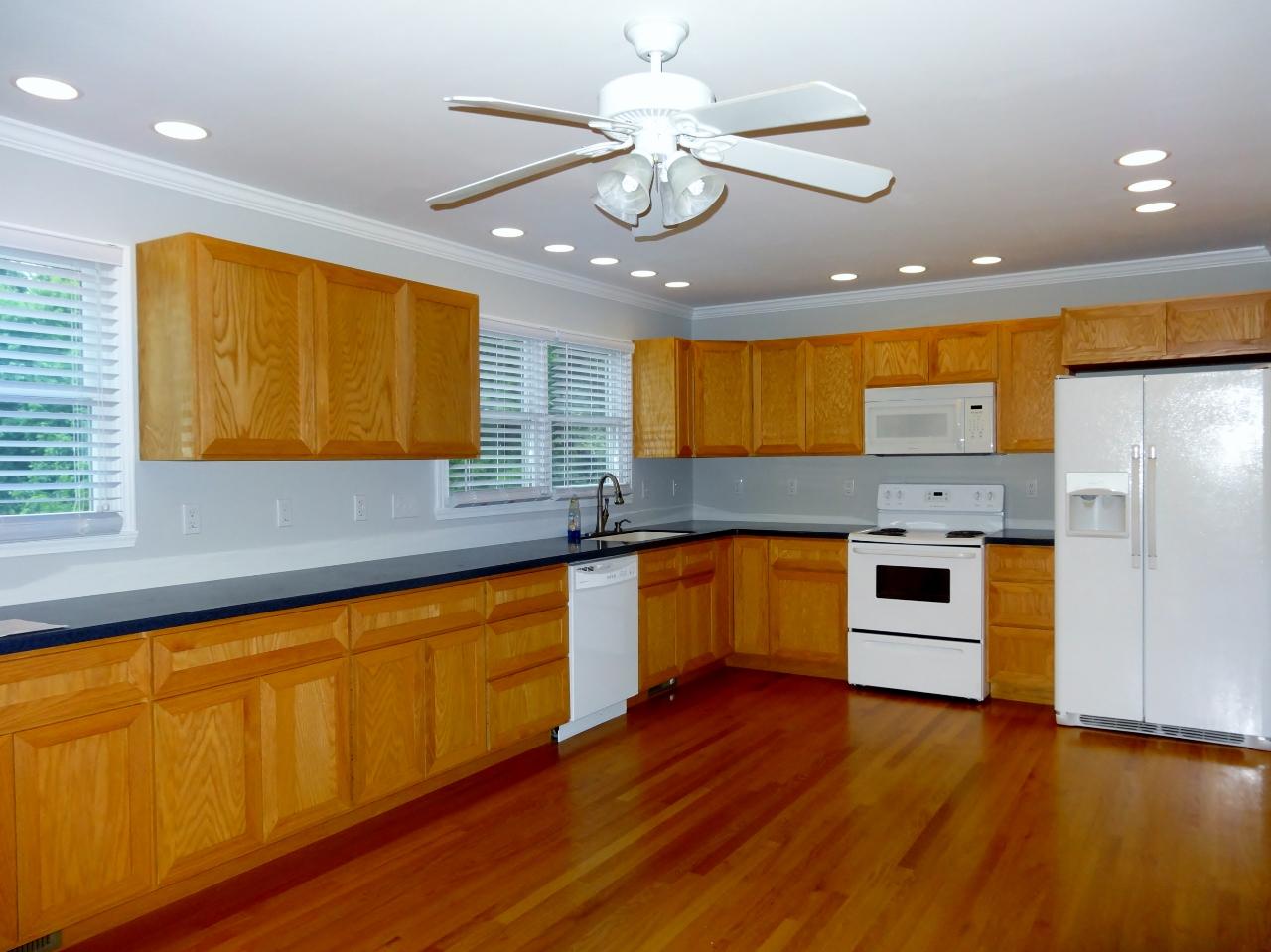 4242 Goose Dam Road Rocky Mount, VA 24151 - Photo 5 of 25 Goose Kitchen 1 (1280x959)