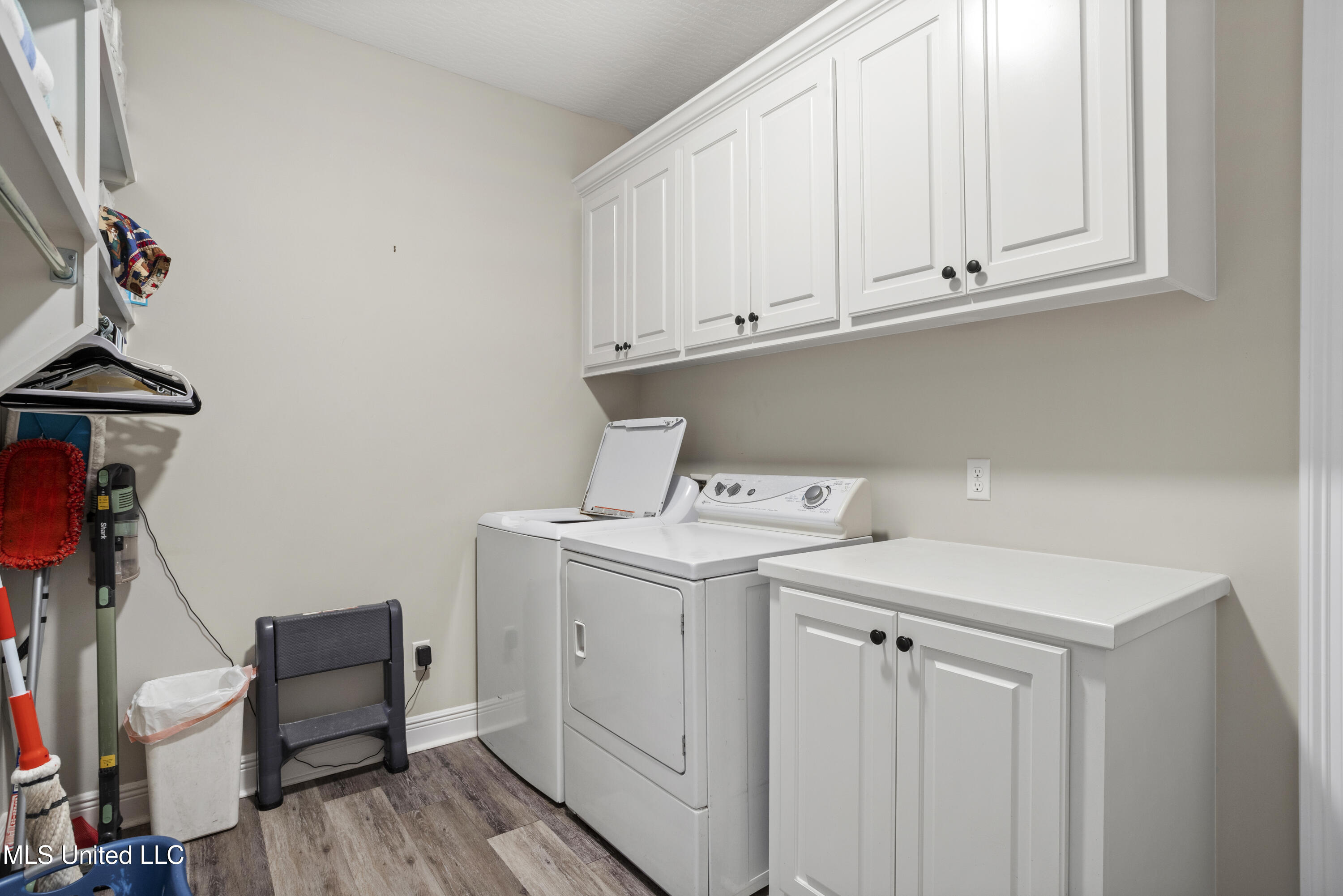 1562 Oloh Road Sumrall, MS 39482 - Photo 21 of 32 22-HJ0A1387