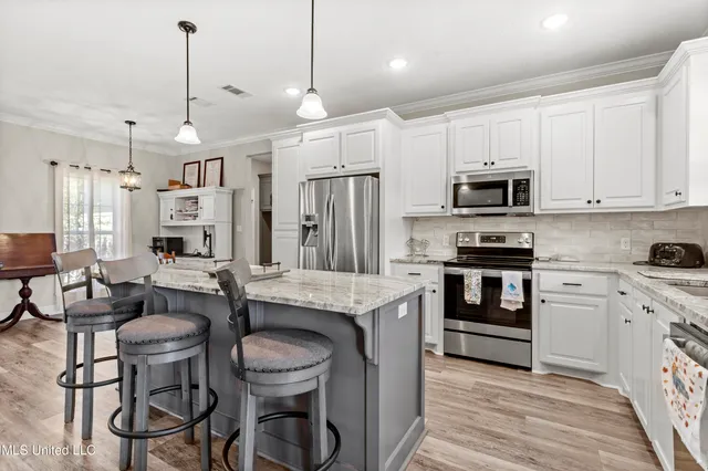 $339,000 | 1562 Oloh Road, Sumrall, MS 39482