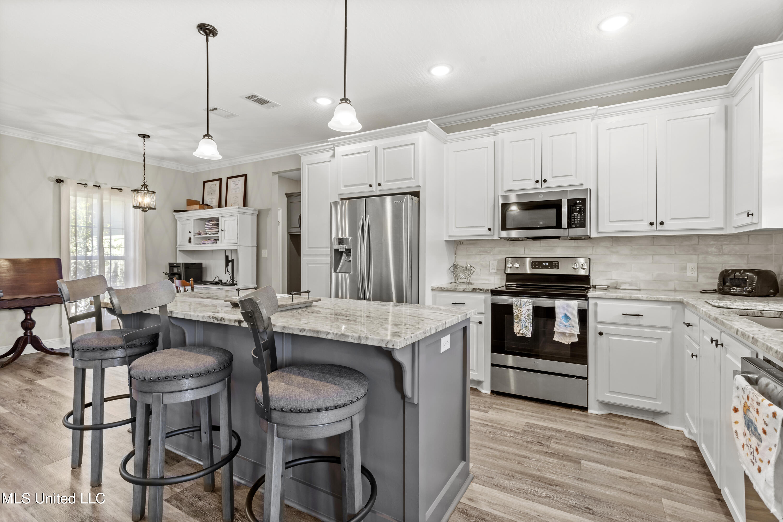 1562 Oloh Road Sumrall, MS 39482 - Photo 10 of 32 11-HJ0A1339