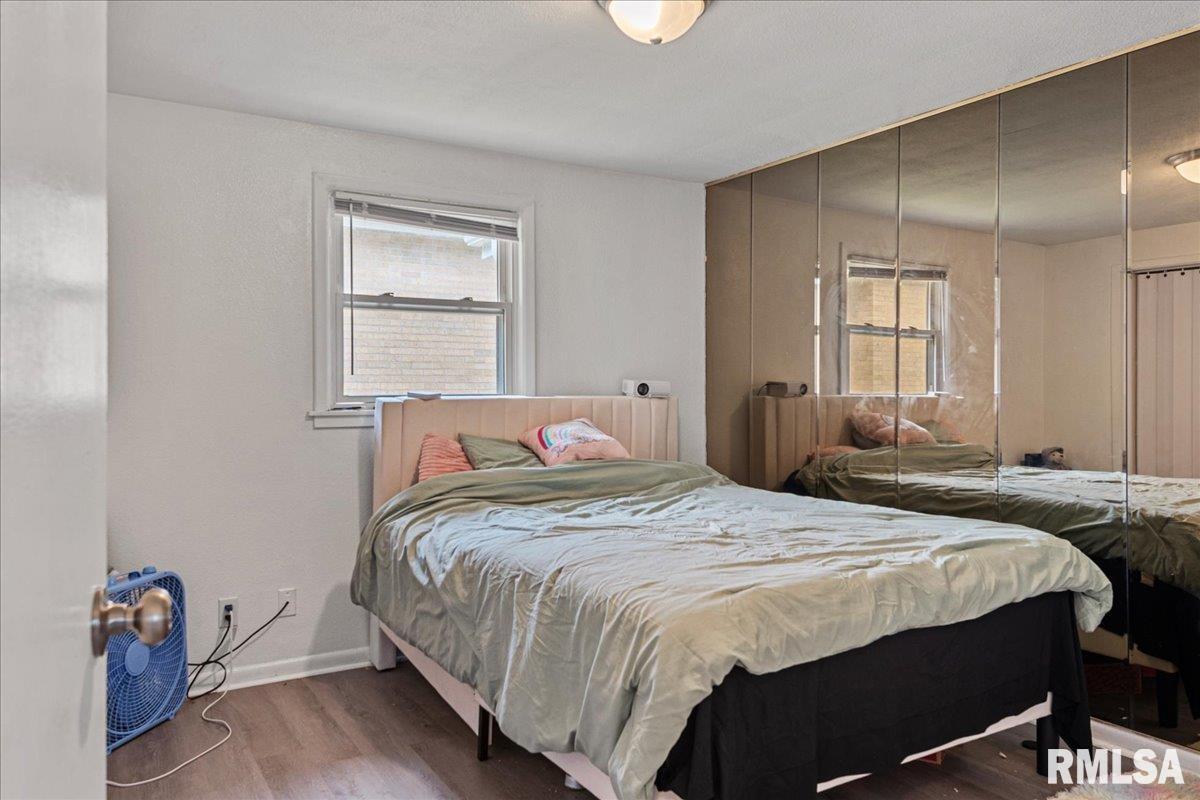 2421 South 15th Street Springfield, IL 62703 - Photo 12 of 30