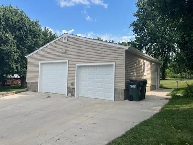 $224,900 | 237 5th Street North, Brownton, MN 55312