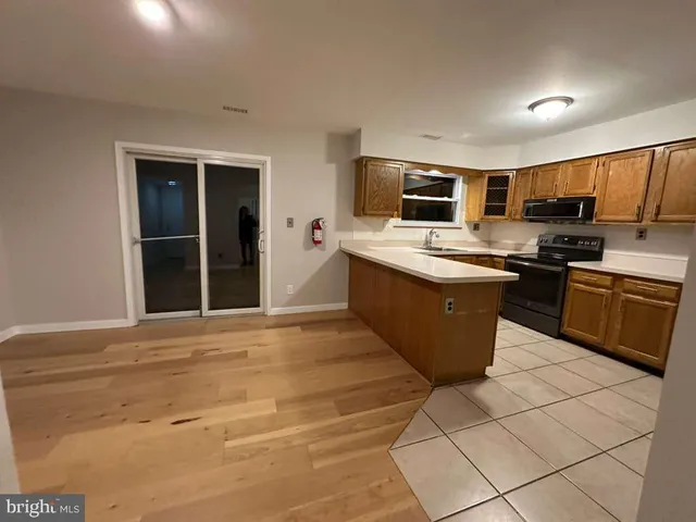 $2,290 | 5 Woodmill Drive, Clementon, NJ 08021