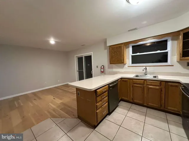 $2,290 | 5 Woodmill Drive, Clementon, NJ 08021