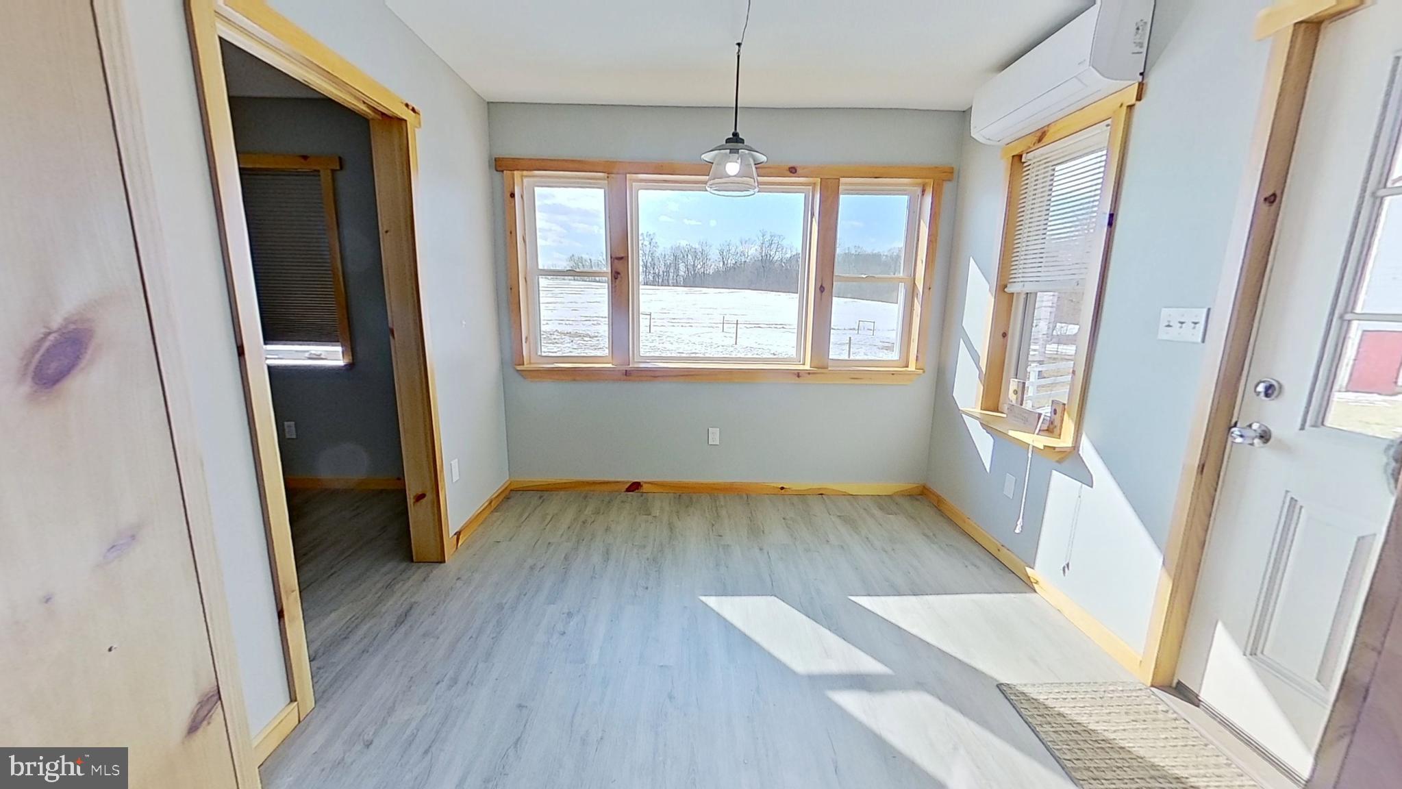 13728 Winterstown Road Felton, PA 17322 - Photo 4 of 9