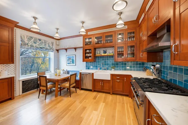 $6,950,000 | 190 Riverside Drive, Unit 4C | Upper West Side