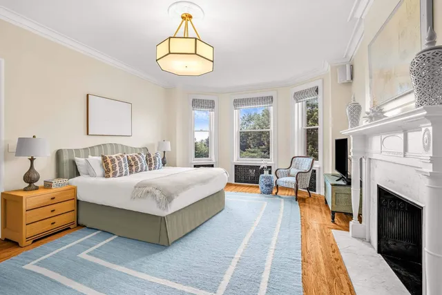 $6,950,000 | 190 Riverside Drive, Unit 4C | Upper West Side