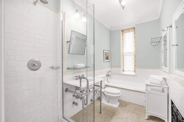 $6,950,000 | 190 Riverside Drive, Unit 4C | Upper West Side