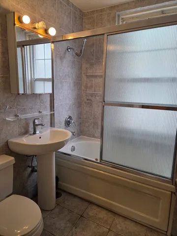 $159,000 | 6101 North Sheridan Road, Unit 1F, Chicago, IL 60660