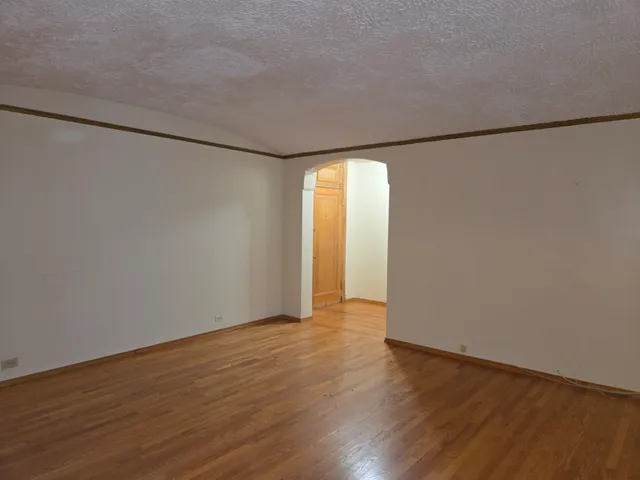 $159,000 | 6101 North Sheridan Road, Unit 1F, Chicago, IL 60660