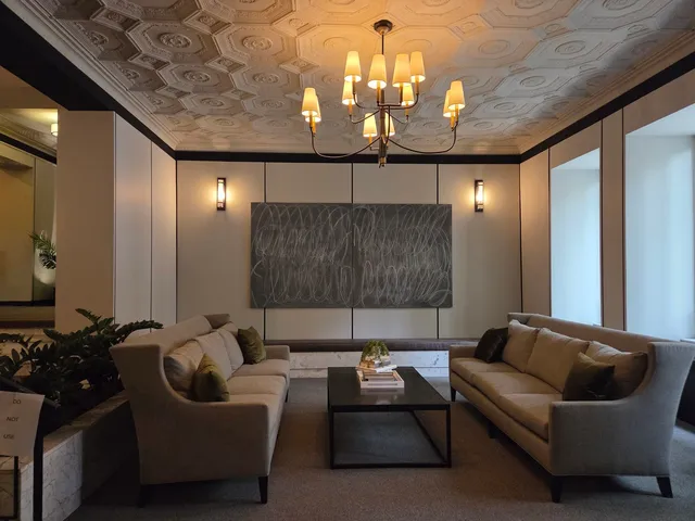 $159,000 | 6101 North Sheridan Road, Unit 1F, Chicago, IL 60660