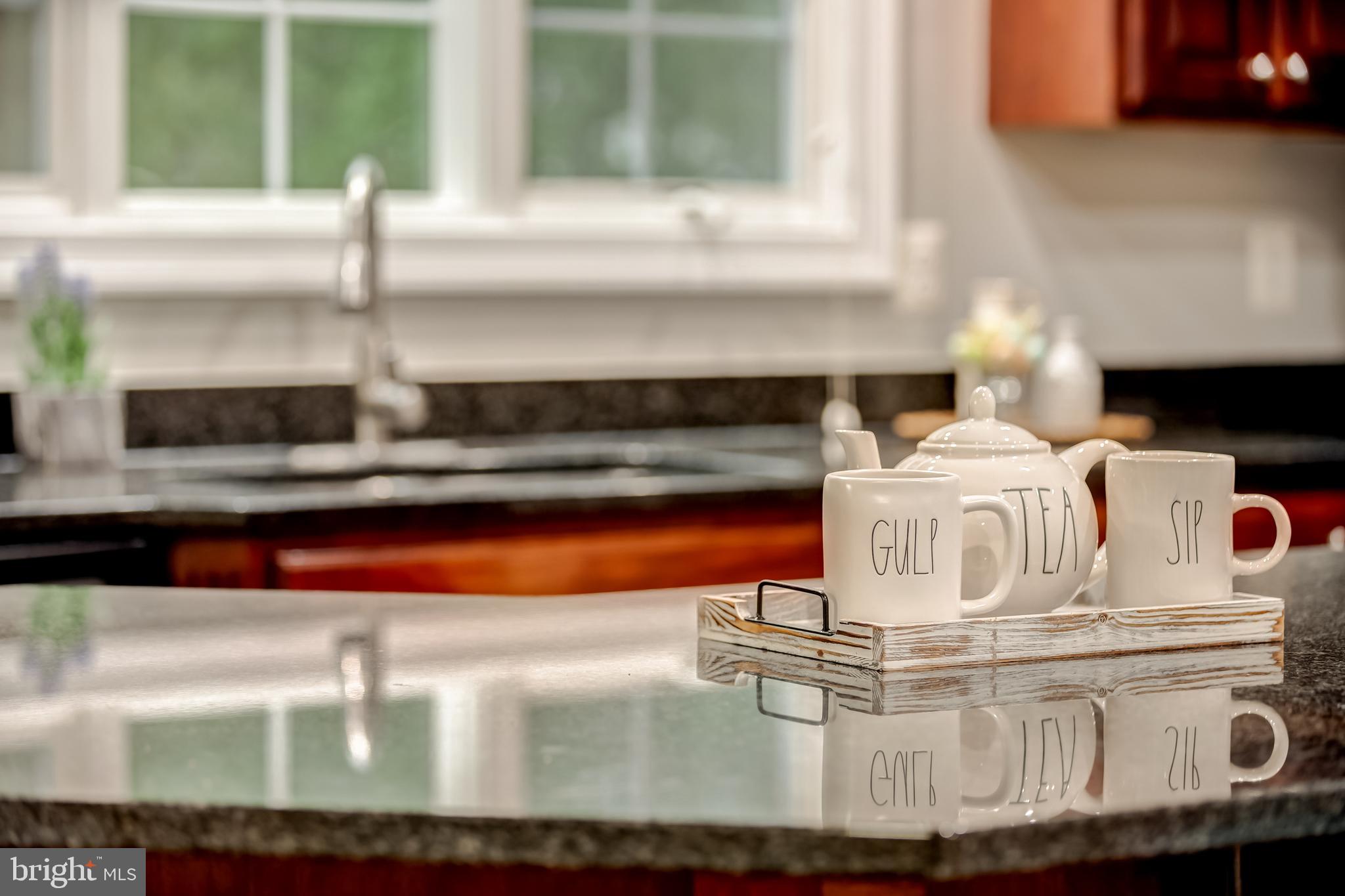 302 Kingsley Road Southwest Vienna, VA 22180 - Photo 27 of 85