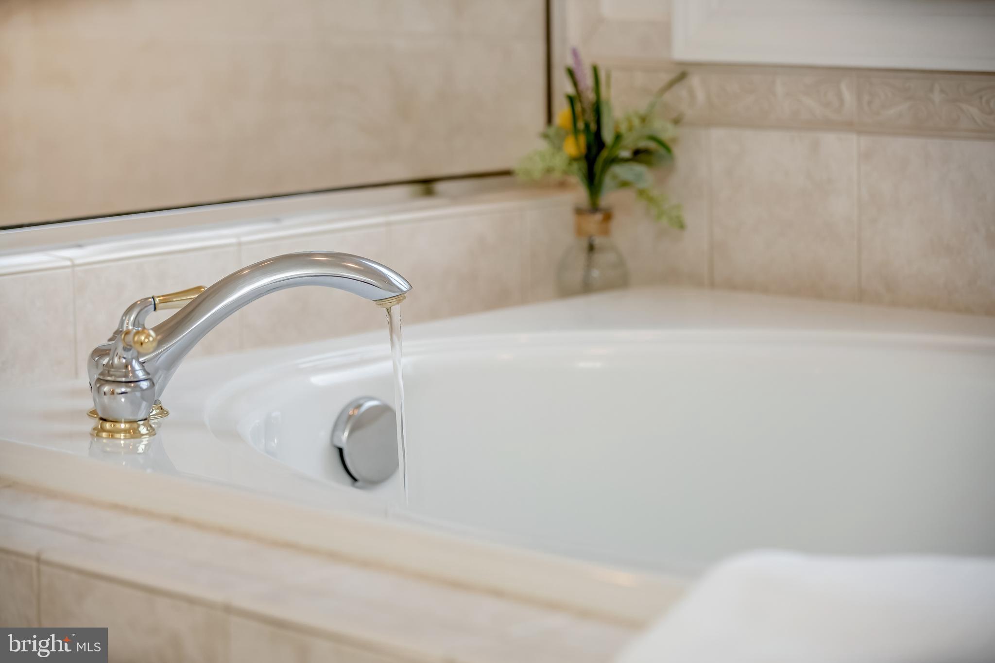 302 Kingsley Road Southwest Vienna, VA 22180 - Photo 43 of 85