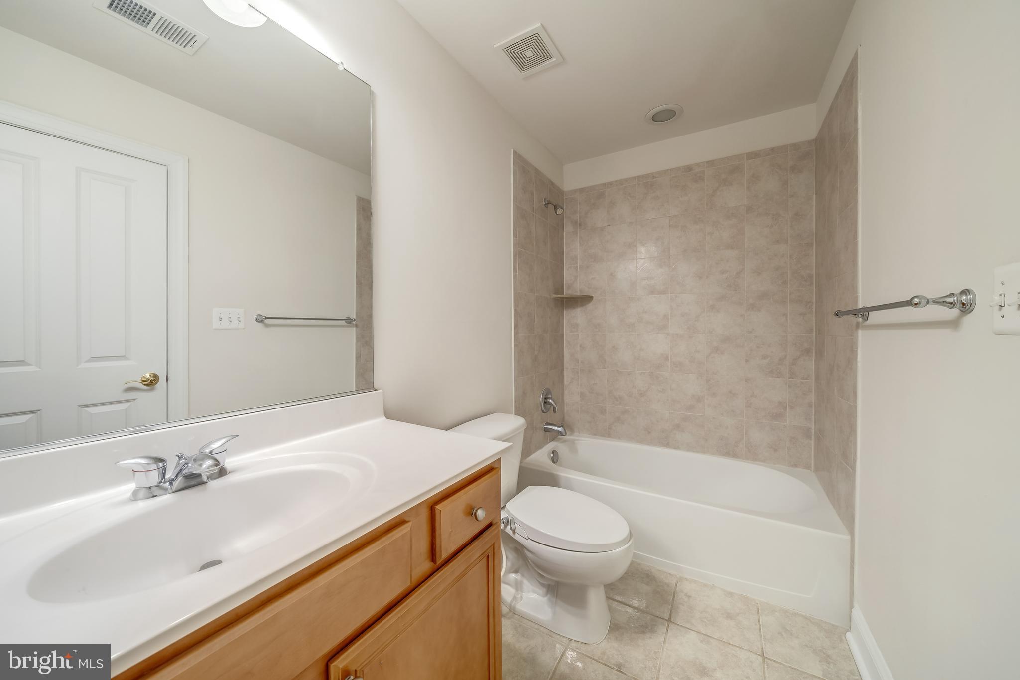 302 Kingsley Road Southwest Vienna, VA 22180 - Photo 45 of 85