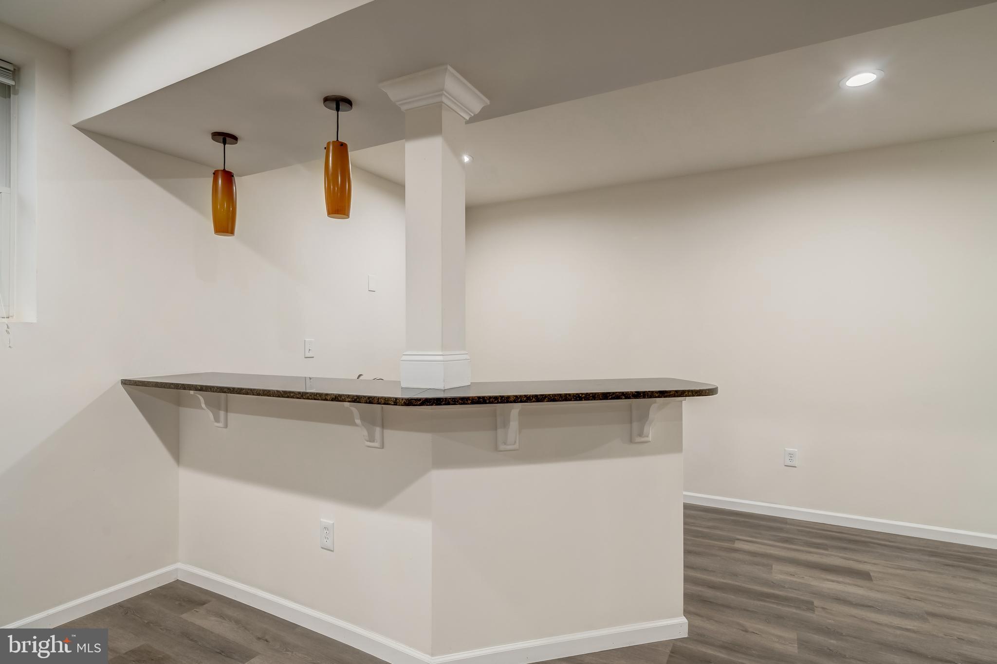 302 Kingsley Road Southwest Vienna, VA 22180 - Photo 51 of 85