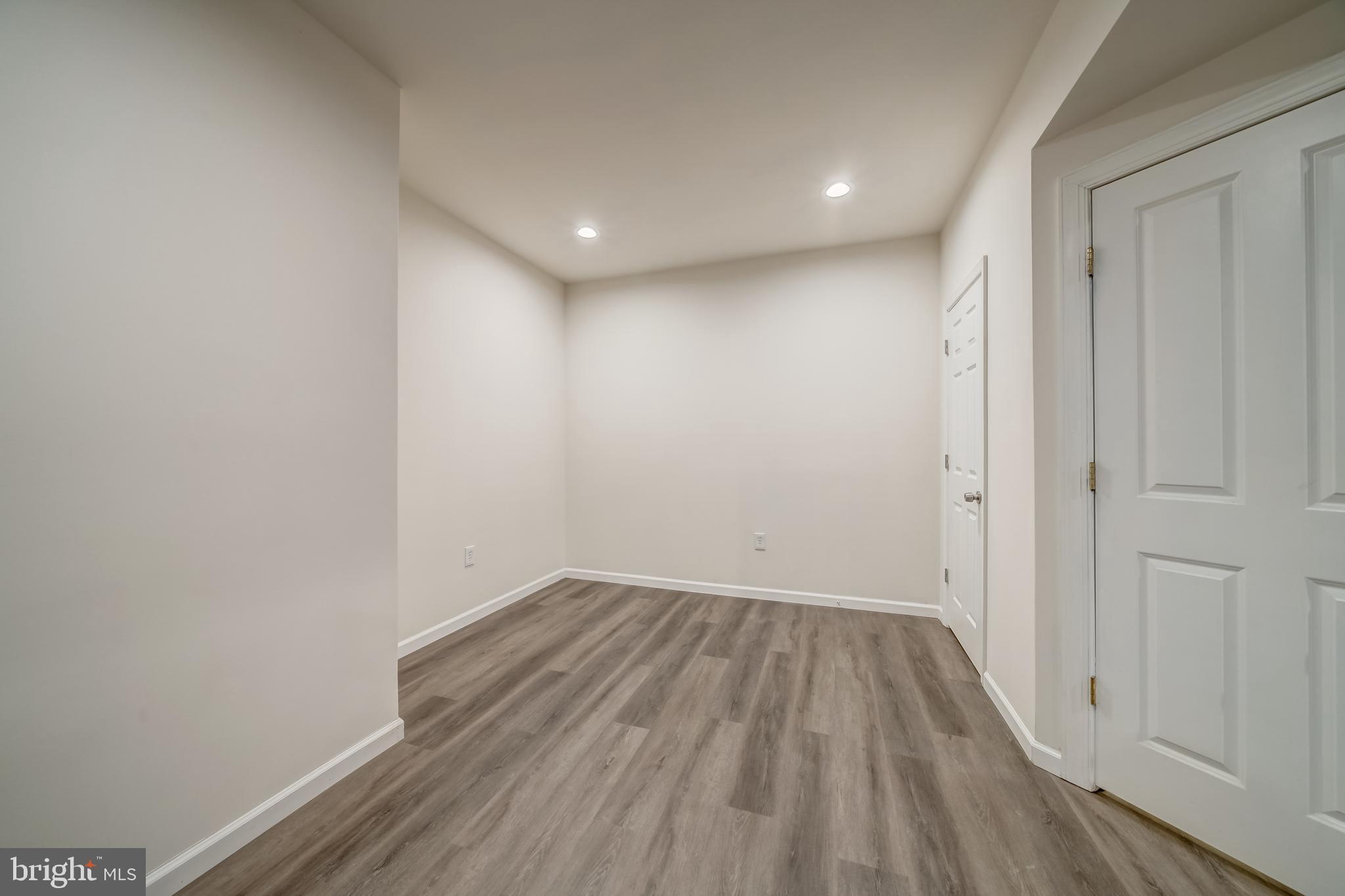 302 Kingsley Road Southwest Vienna, VA 22180 - Photo 53 of 85