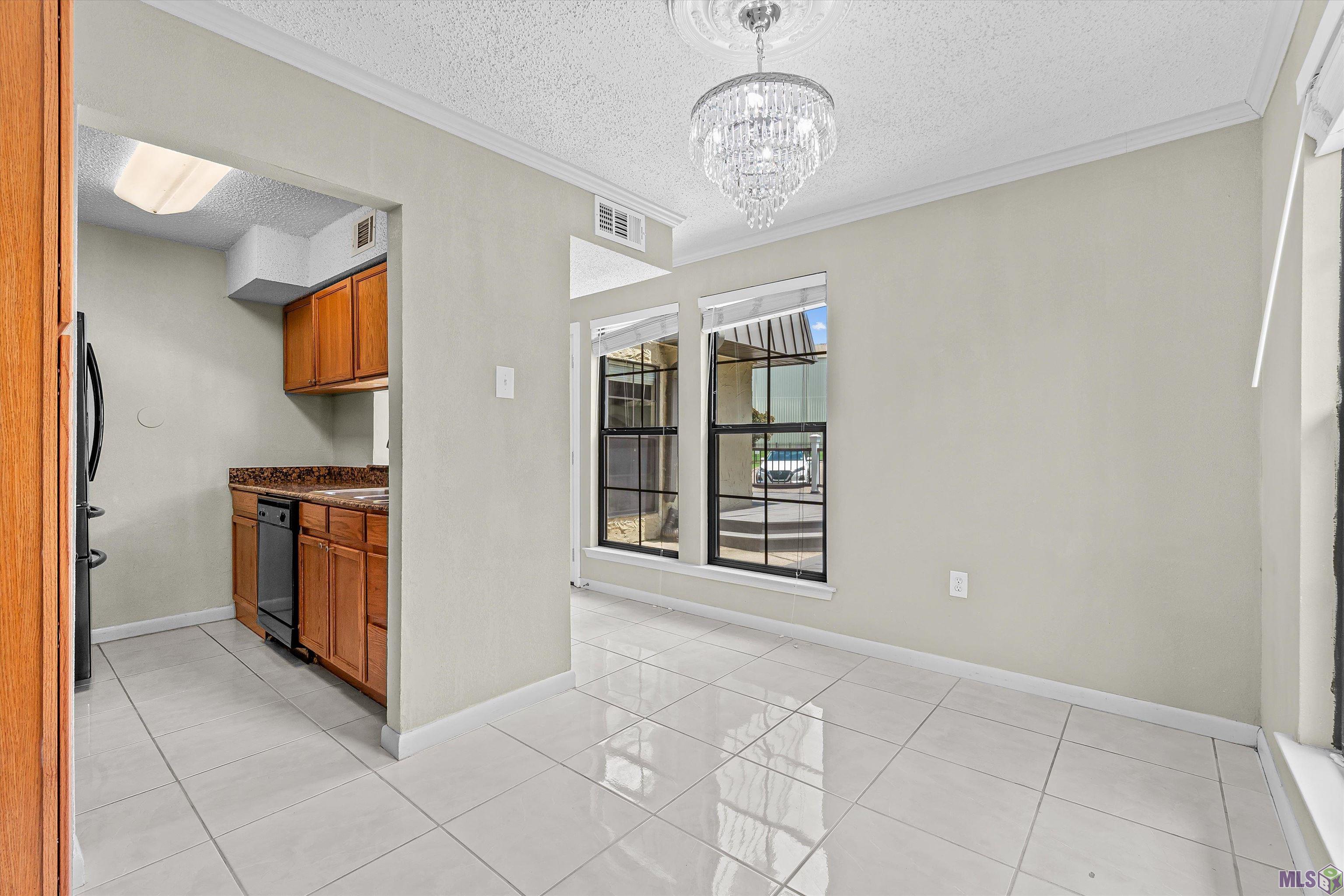 10288 West Winston Avenue, Unit 3 Baton Rouge, LA 70809 - Photo 3 of 19