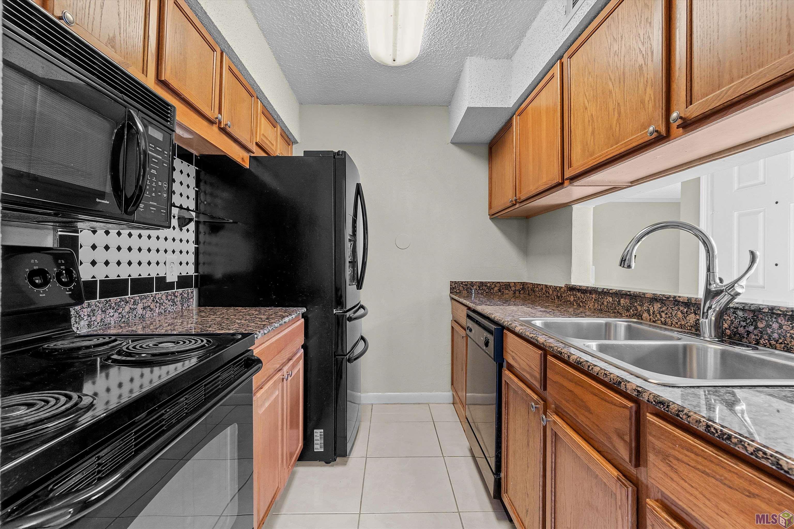 10288 West Winston Avenue, Unit 3 Baton Rouge, LA 70809 - Photo 4 of 19