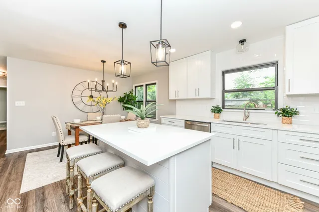 $350,000 | 3155 West 57th Street, Indianapolis, IN 46228