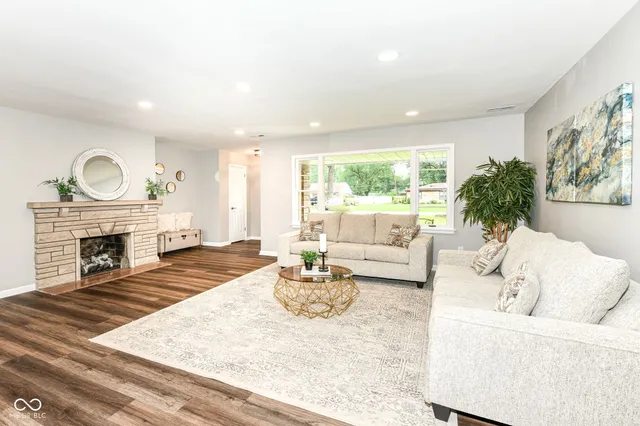 $350,000 | 3155 West 57th Street, Indianapolis, IN 46228