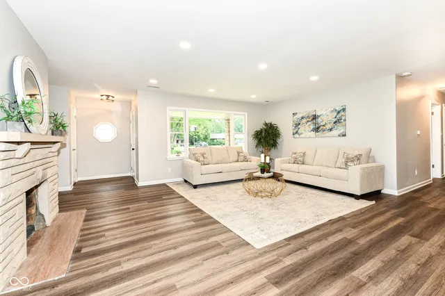 $350,000 | 3155 West 57th Street, Indianapolis, IN 46228