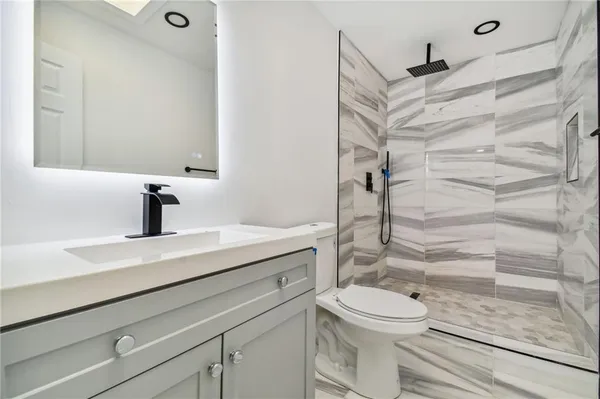 $4,800 | 5704 South Travelers Palm Lane, Tamarac, FL 33319