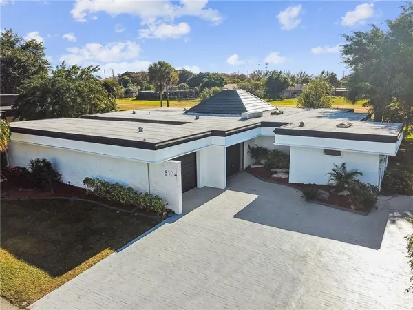 $4,800 | 5704 South Travelers Palm Lane, Tamarac, FL 33319