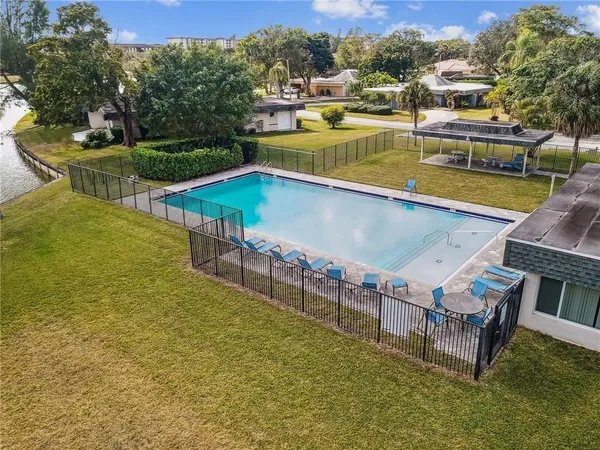 $4,800 | 5704 South Travelers Palm Lane, Tamarac, FL 33319