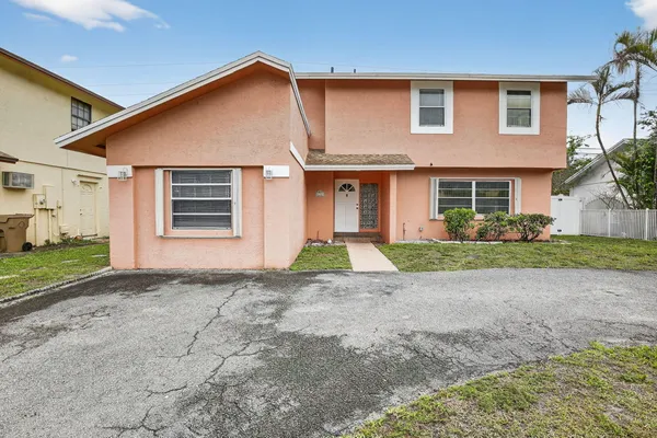 $600,000 | 7721 Northwest 42nd Court, Hollywood, FL 33024