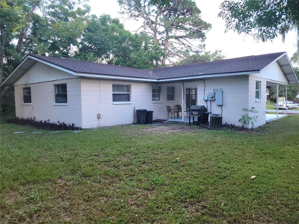 516 B Track Run Ocala, FL 34472 - Photo 31 of 41 a house view with a garden space