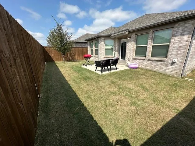 a view of house with outdoor space