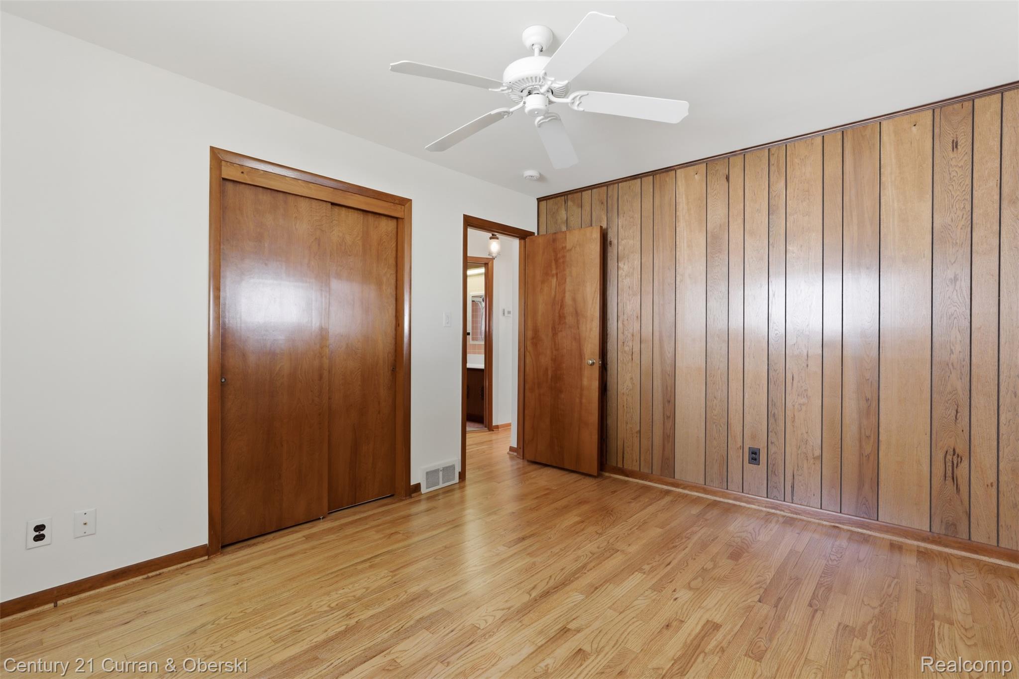 2464 Cornell Street Dearborn, MI 48124 - Photo 23 of 38
