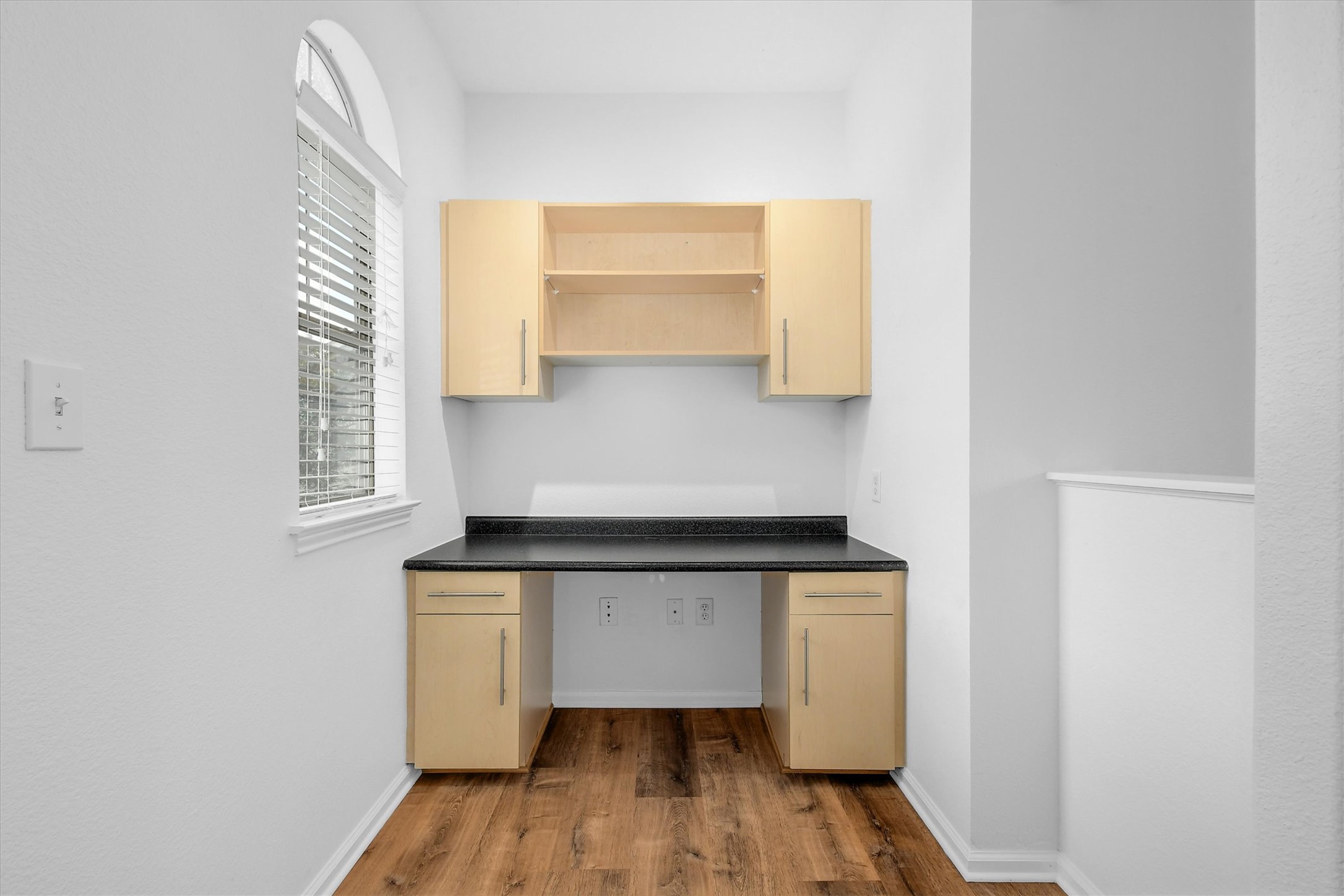 11203 Ranch Road 2222, Unit 301 Austin, TX 78732 - Photo 17 of 37