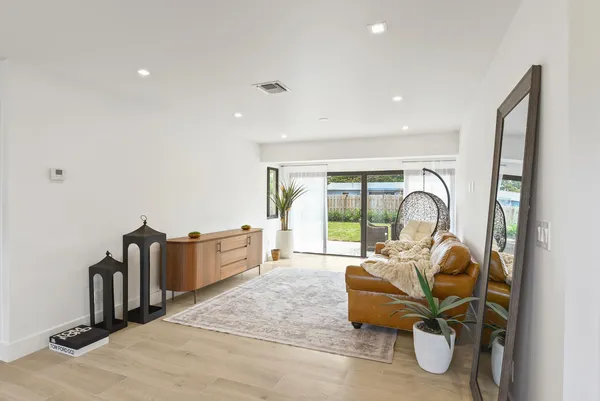 $749,000 | 1320 South Deerfield Avenue, Deerfield Beach, FL 33441