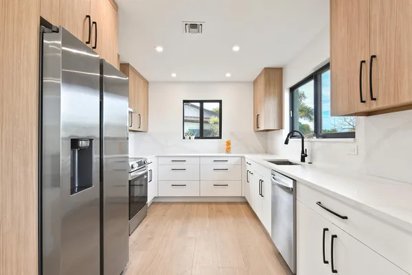 $749,000 | 1320 South Deerfield Avenue, Deerfield Beach, FL 33441