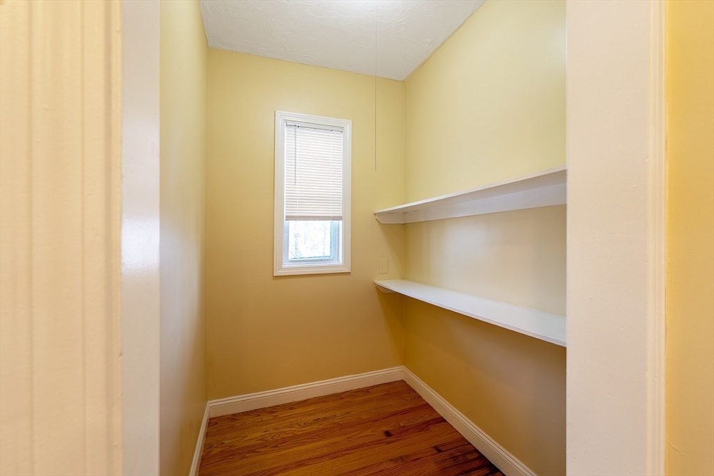19 Dunlap Street Boston, MA 02124 - Photo 12 of 19