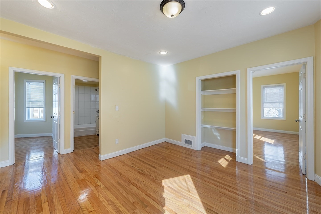 19 Dunlap Street Boston, MA 02124 - Photo 8 of 19